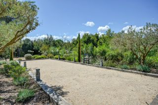 mas 8 Rooms for seasonal rent on ST REMY DE PROVENCE (13210)