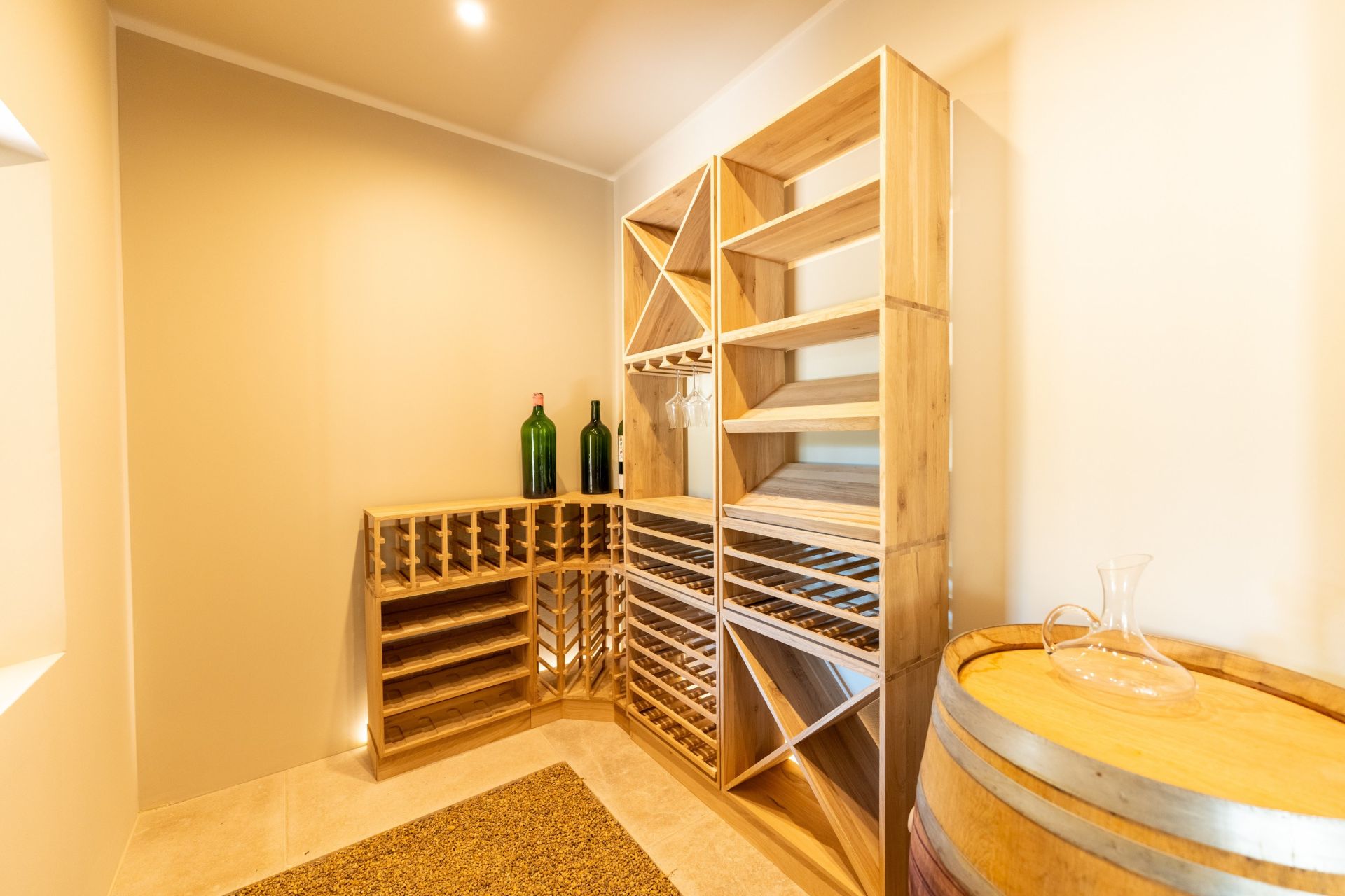 mas 8 Rooms for sale on ST REMY DE PROVENCE (13210)