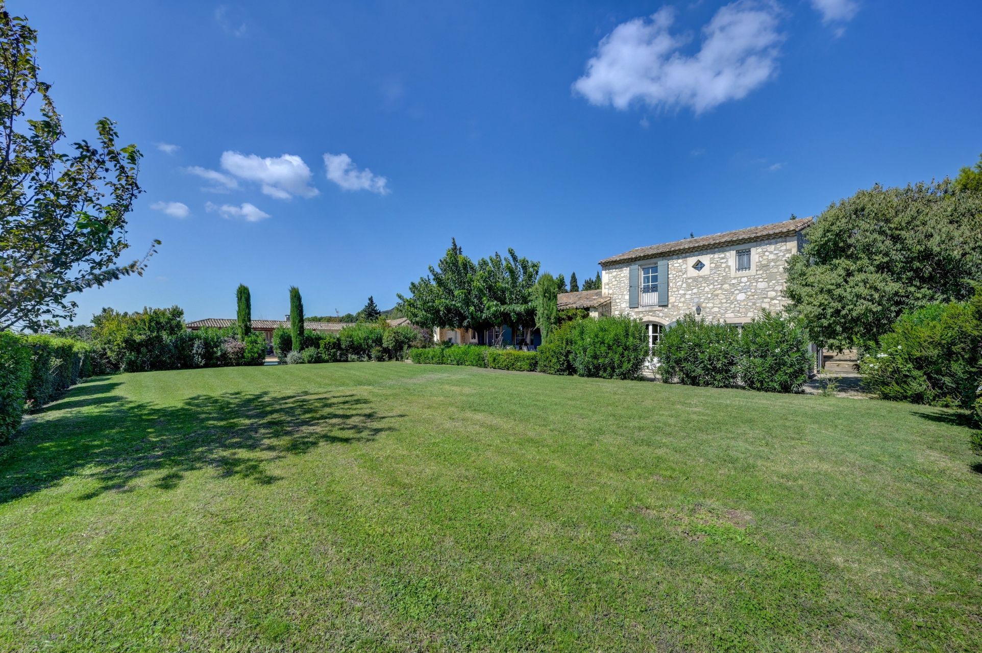 maison 12 Pièces en vente sur MAUSSANE LES ALPILLES (13520)