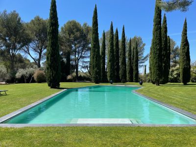 Sale Villa Aix-en-Provence 20 Rooms 508 m²