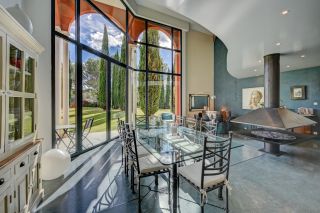 villa 20 Rooms for sale on AIX EN PROVENCE (13100)
