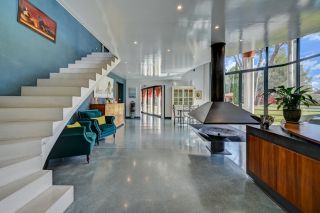 villa 20 Rooms for sale on AIX EN PROVENCE (13100)