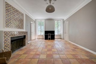 house 15 Rooms for sale on AIX EN PROVENCE (13100)