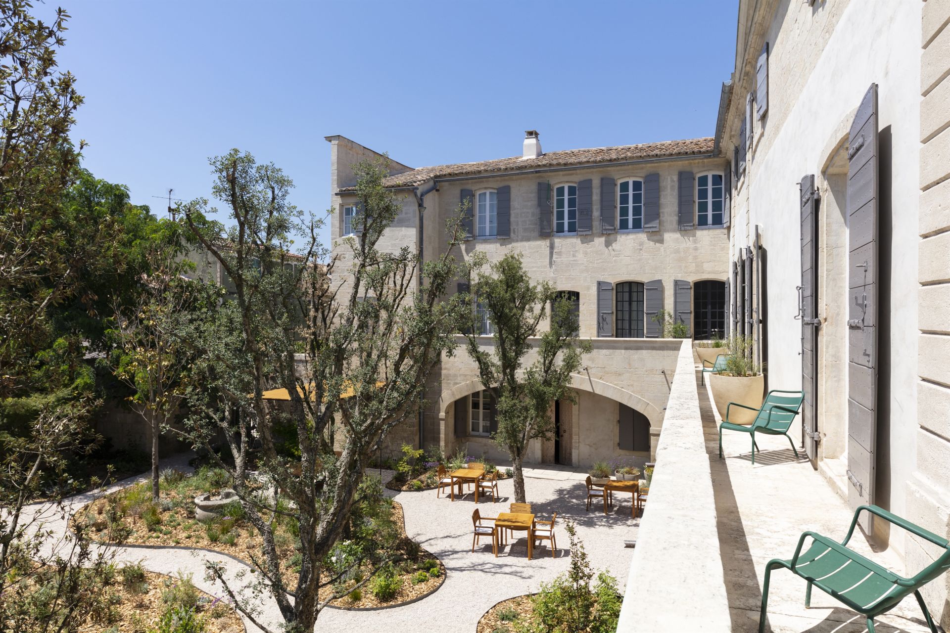 hôtel particulier 22 Pièces en vente sur ST REMY DE PROVENCE (13210)