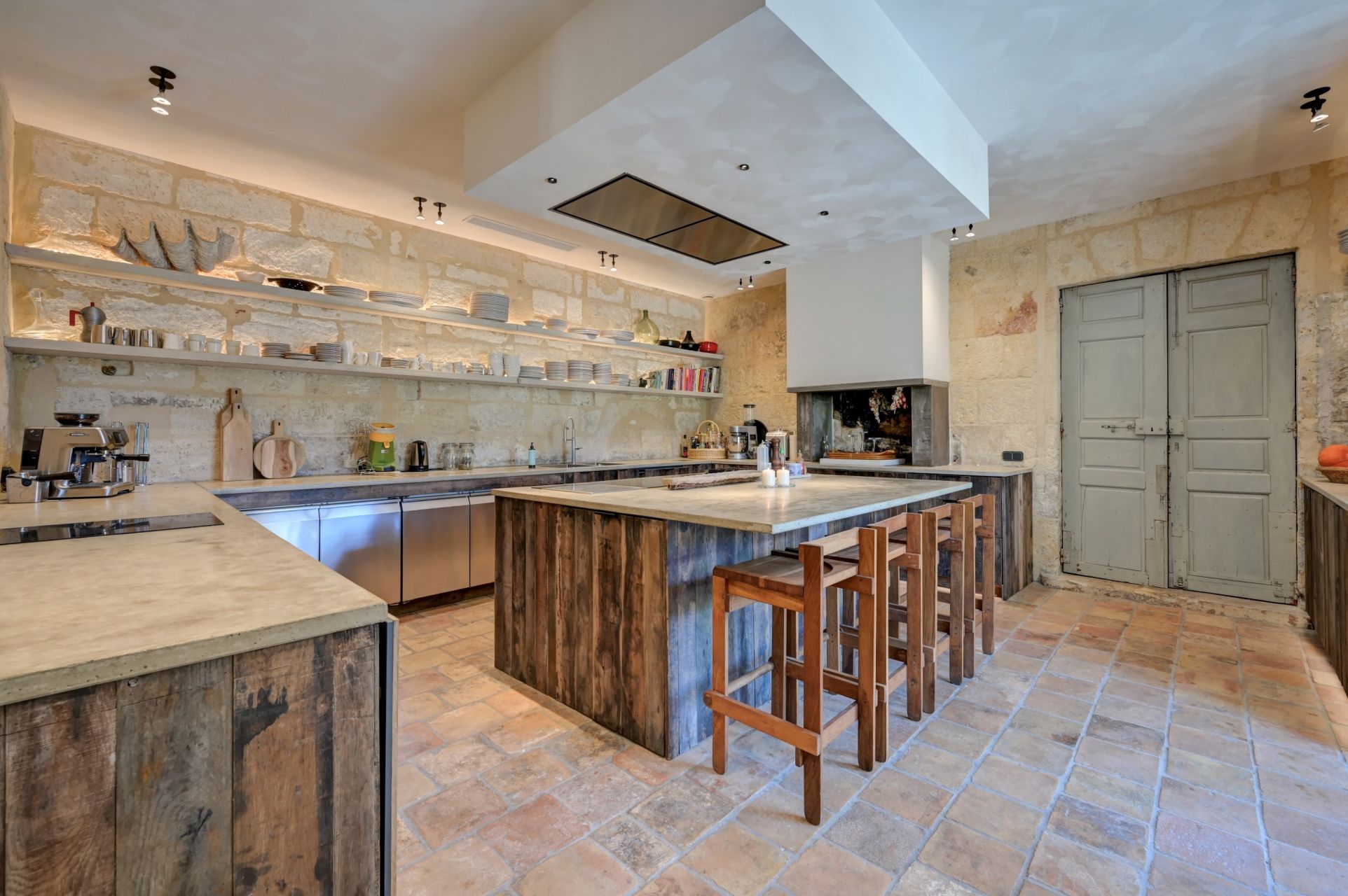 mansion (hôtel particulier) 22 Rooms for sale on ST REMY DE PROVENCE (13210)
