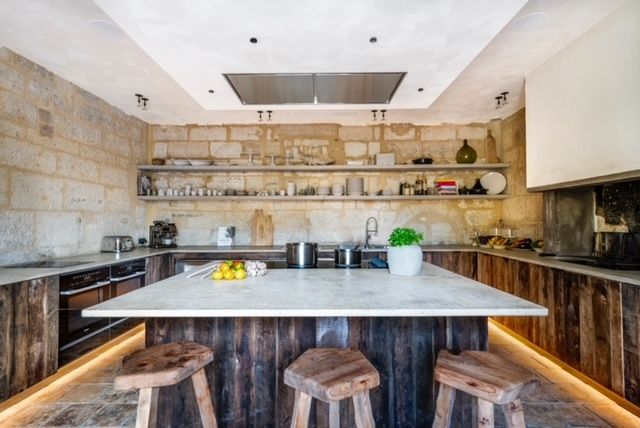 hôtel particulier 22 Pièces en vente sur ST REMY DE PROVENCE (13210)