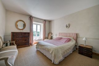 corps de ferme 14 Pièces en vente sur AIX EN PROVENCE (13100)