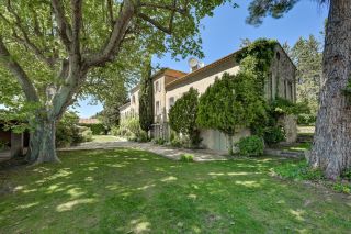 corps de ferme 14 Pièces en vente sur AIX EN PROVENCE (13100)
