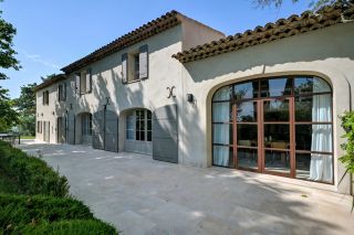 bastide 7 Rooms for seasonal rent on AIX EN PROVENCE (13100)