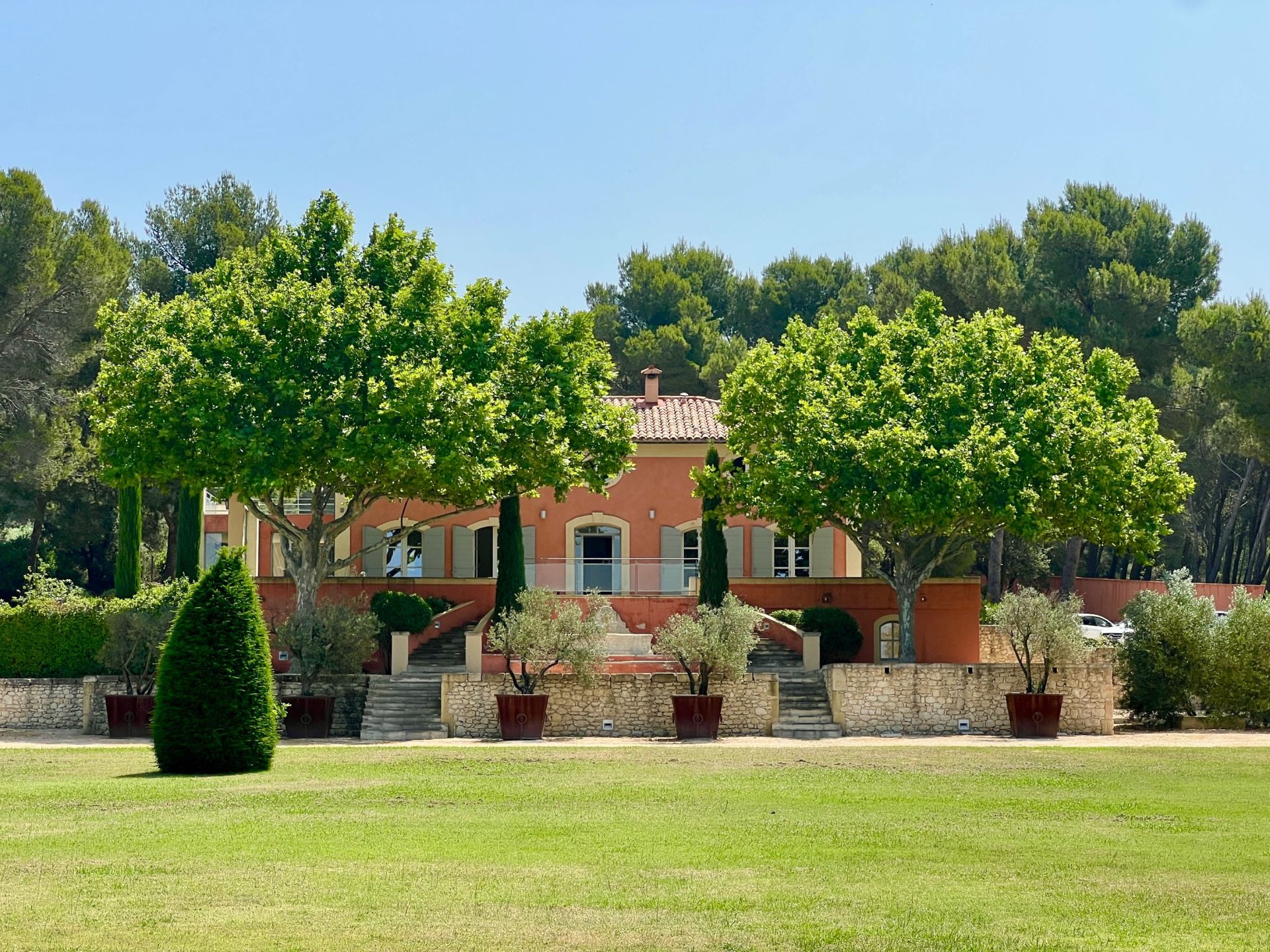 house 11 Rooms for sale on MAUSSANE LES ALPILLES (13520)