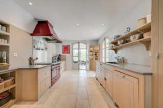 maison 11 Pièces en vente sur MAUSSANE LES ALPILLES (13520)
