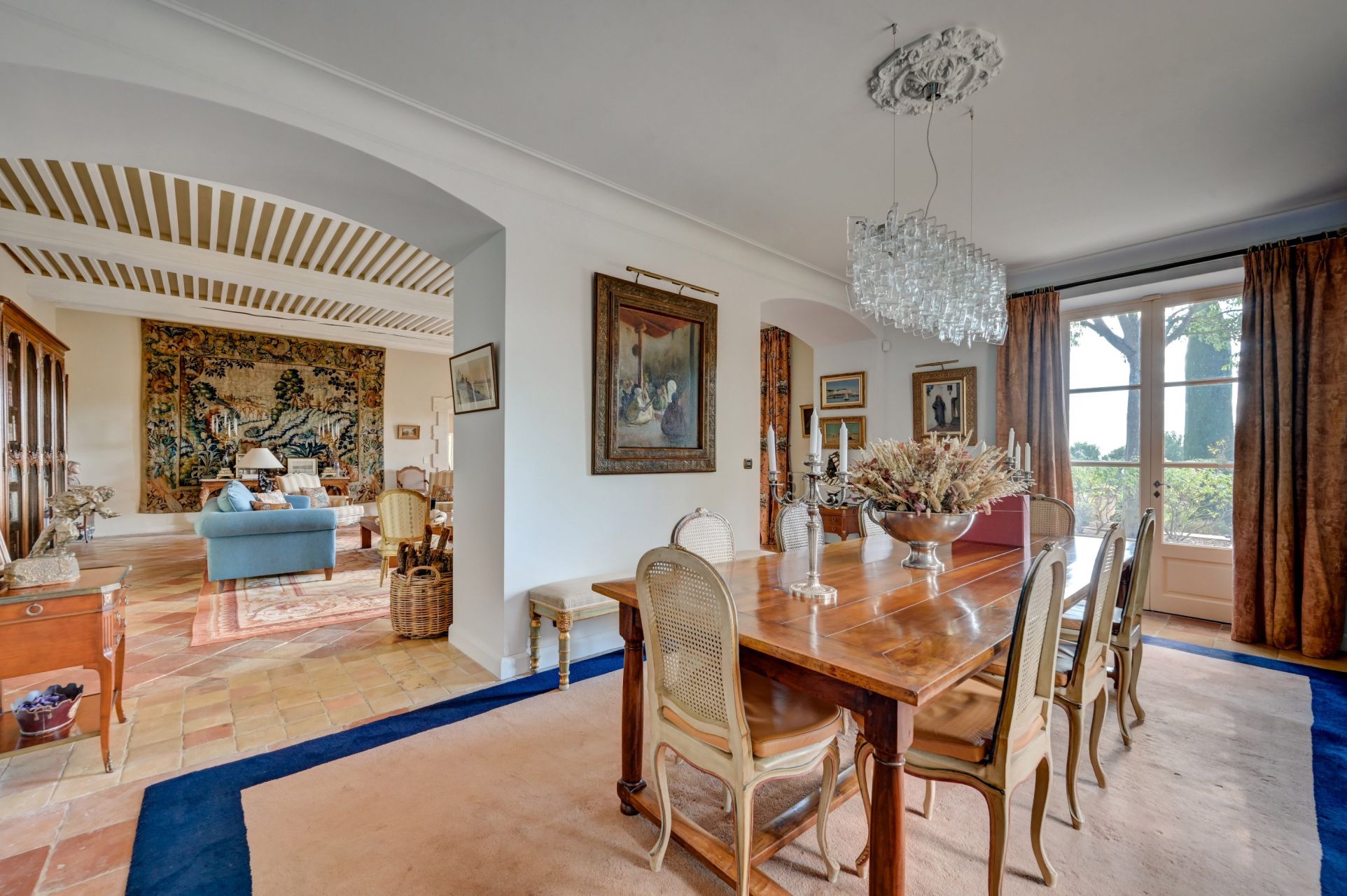 house 16 Rooms for sale on AIX EN PROVENCE (13100)