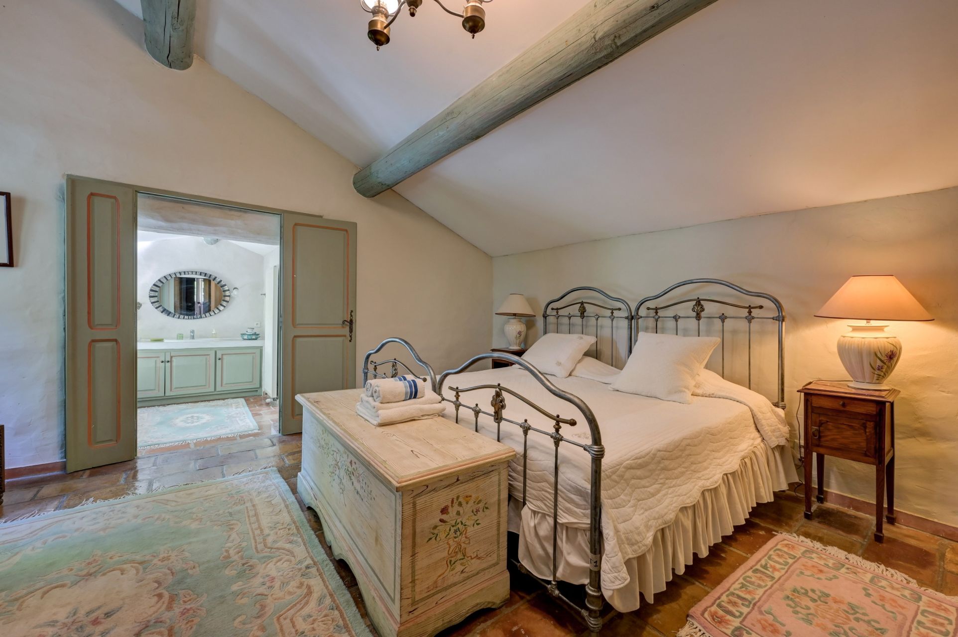 mas 15 Rooms for sale on ST REMY DE PROVENCE (13210)