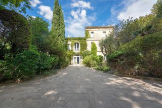 house 12 Rooms for sale on MAUSSANE LES ALPILLES (13520)