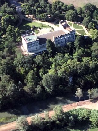 château 30 Pièces en vente sur FONTVIEILLE (13990)