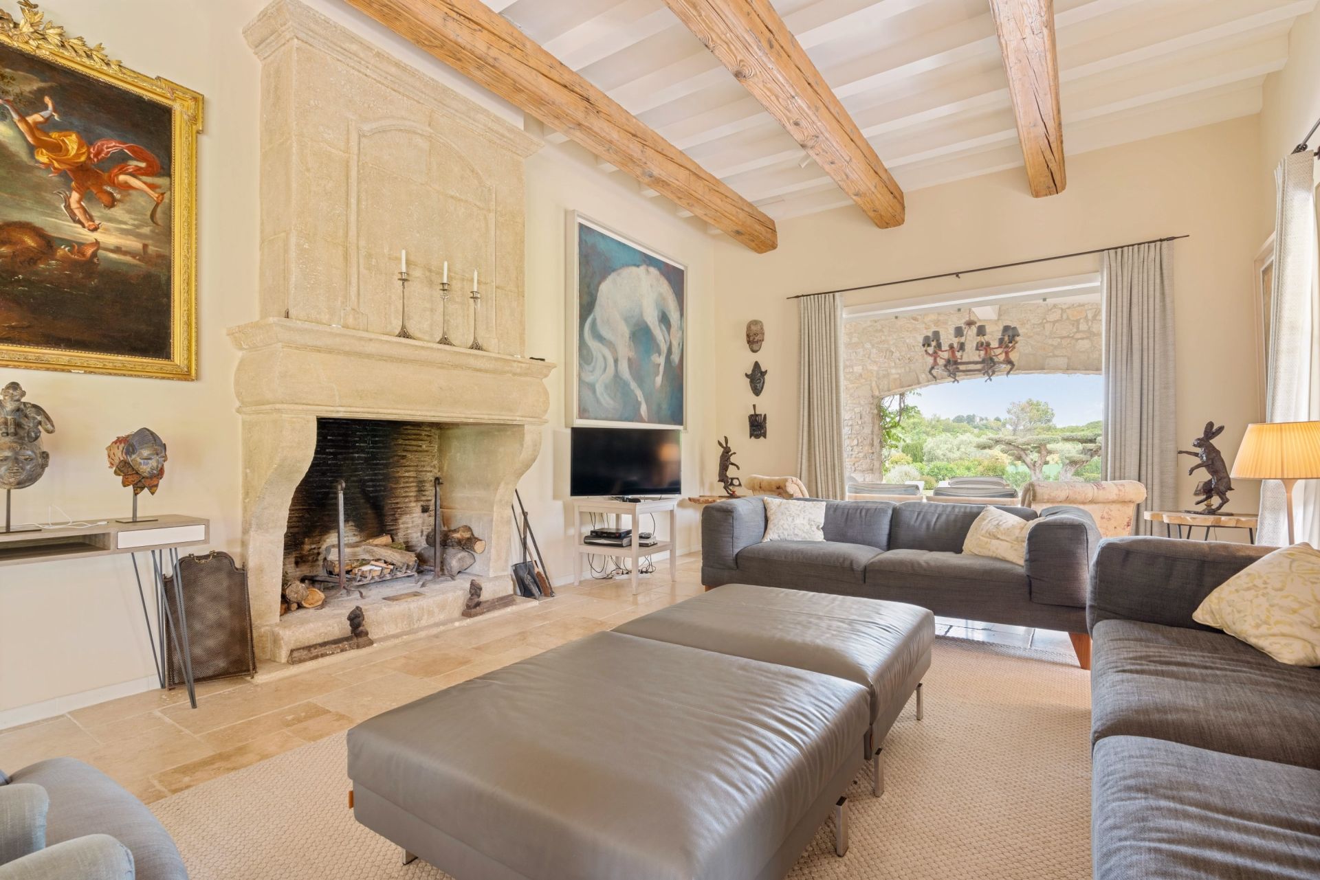 maison 12 Pièces en vente sur EYGALIERES (13810)