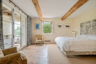 maison 12 Pièces en vente sur EYGALIERES (13810)