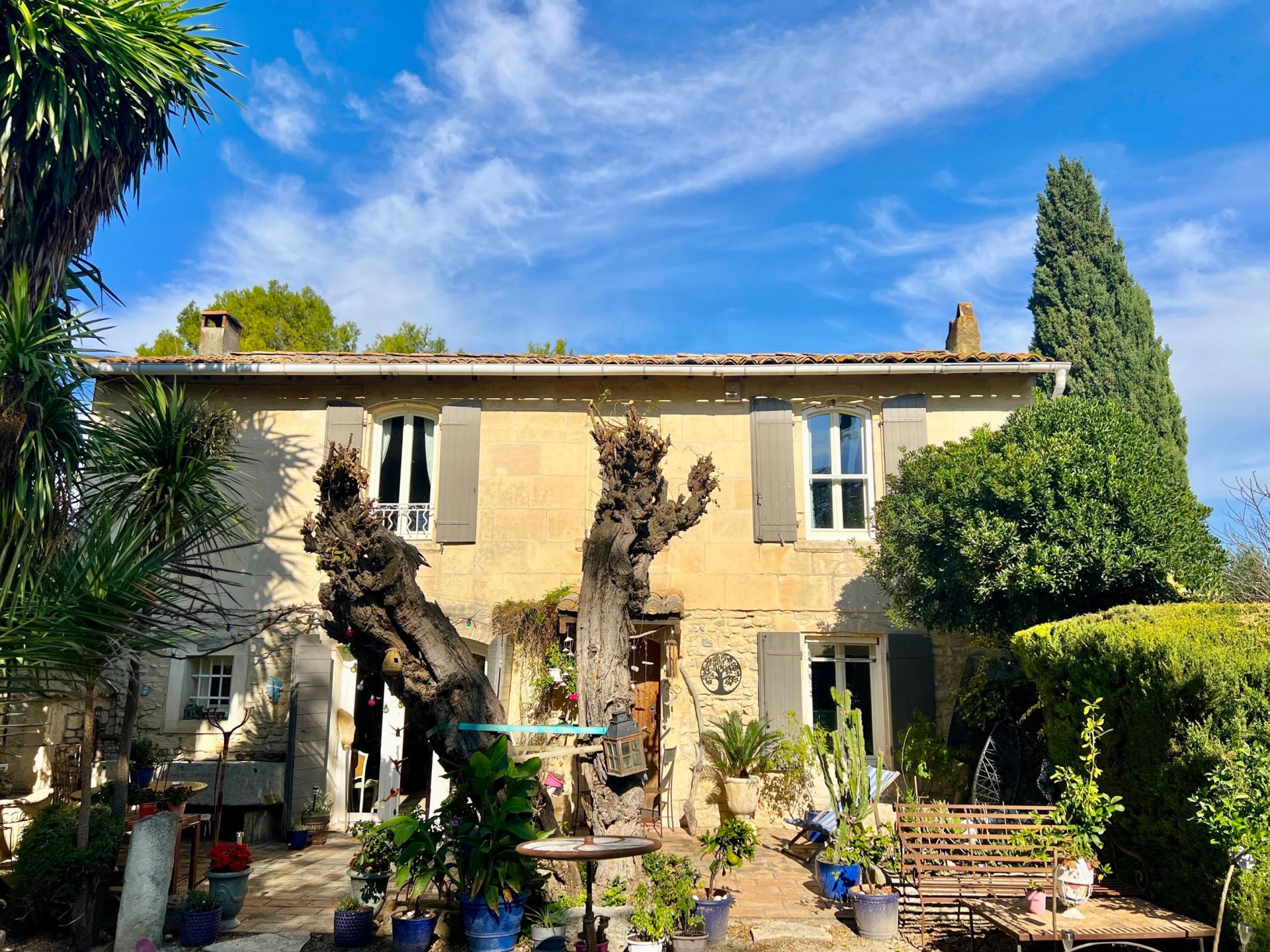 maison 8 Pièces en vente sur BOULBON (13150)