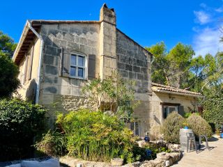 maison 8 Pièces en vente sur BOULBON (13150)