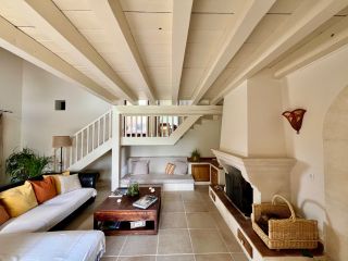 maison 8 Pièces en vente sur ARLES (13200)