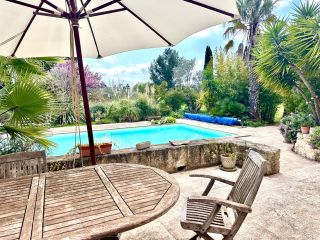 maison 8 Pièces en vente sur ARLES (13200)