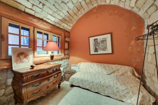 hôtel particulier 10 Pièces en vente sur ARLES (13200)