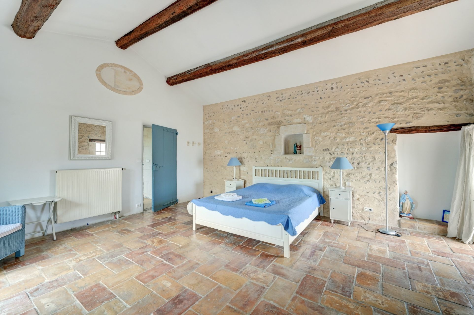 maison 11 Pièces en vente sur BELLEGARDE (30127)