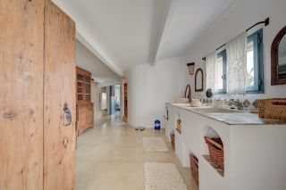 maison 11 Pièces en vente sur BELLEGARDE (30127)