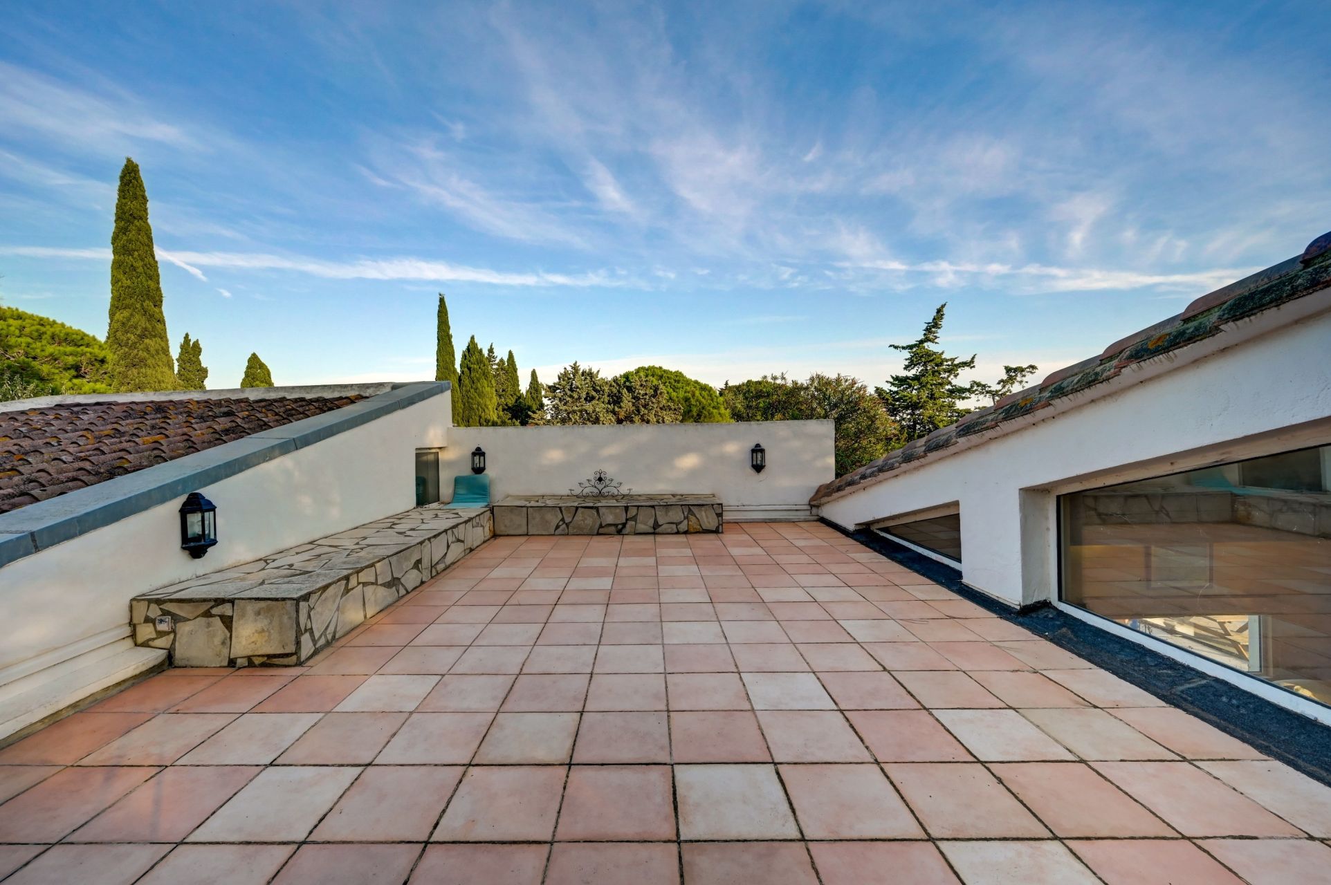 maison 9 Pièces en vente sur SAINTES MARIES DE LA MER (13460)