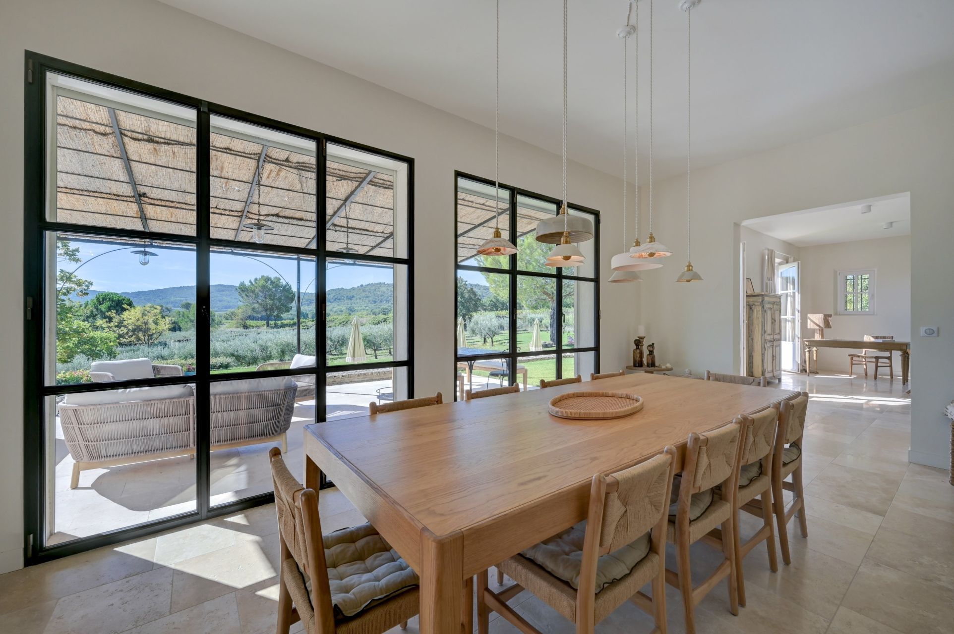 bastide 9 Rooms for seasonal rent on LE PUY STE REPARADE (13610)