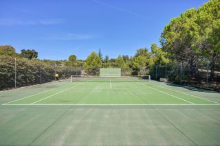 bastide 9 Rooms for seasonal rent on LE PUY STE REPARADE (13610)