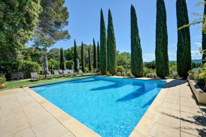 Vente Maison Rognes 10&nbsp;Pièces 340&nbsp;m²