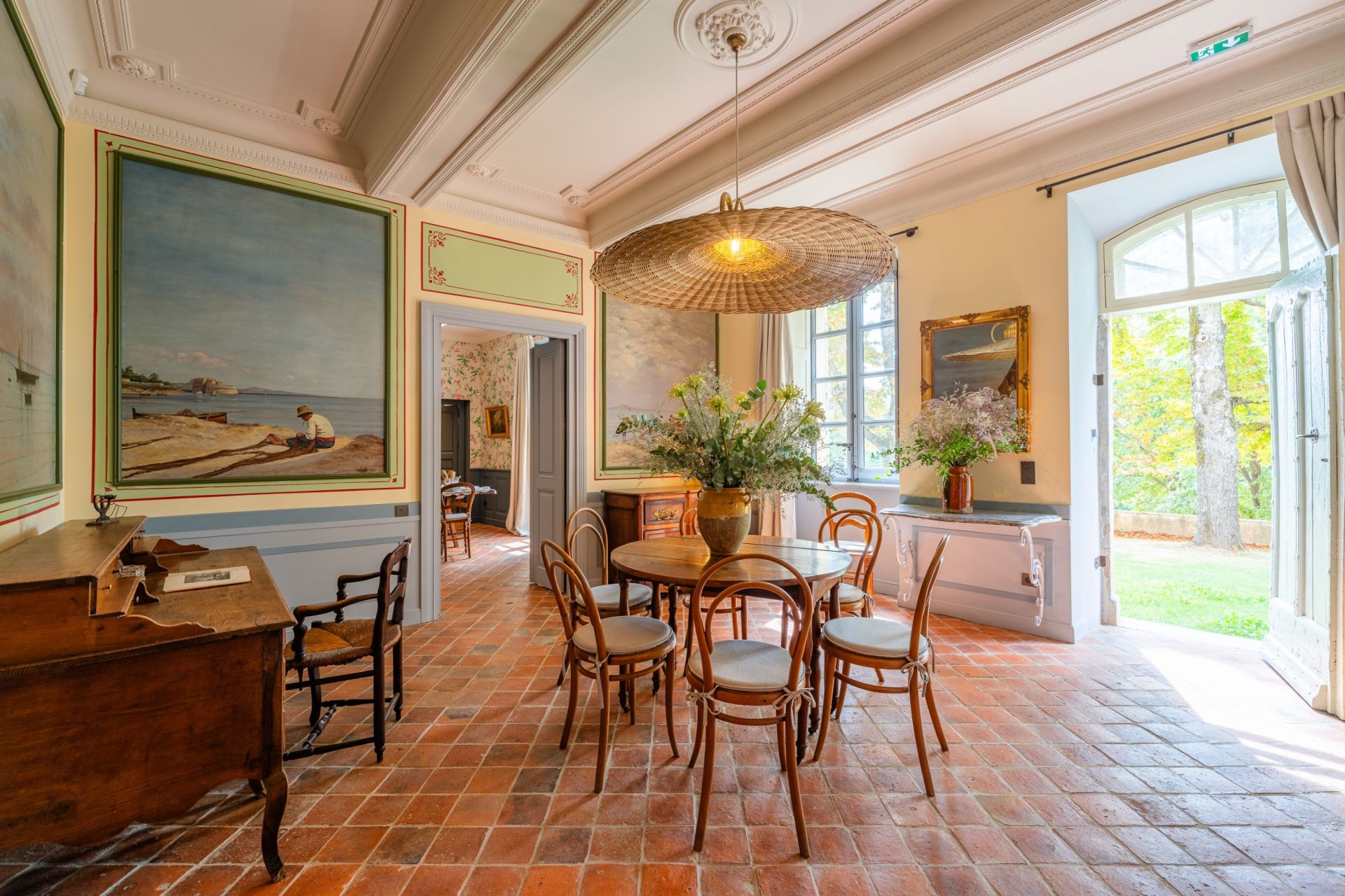 bastide 22 Rooms for seasonal rent on AIX EN PROVENCE (13100)
