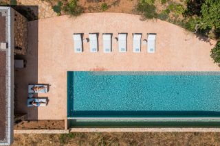 bastide 22 Rooms for seasonal rent on NANS LES PINS (83860)