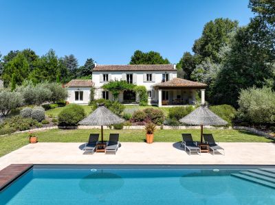 Vente Maison Saint-Rémy-de-Provence 6&nbsp;Pièces 268&nbsp;m²