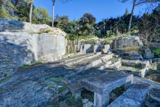 provencal house 5 Rooms for sale on ST REMY DE PROVENCE (13210)