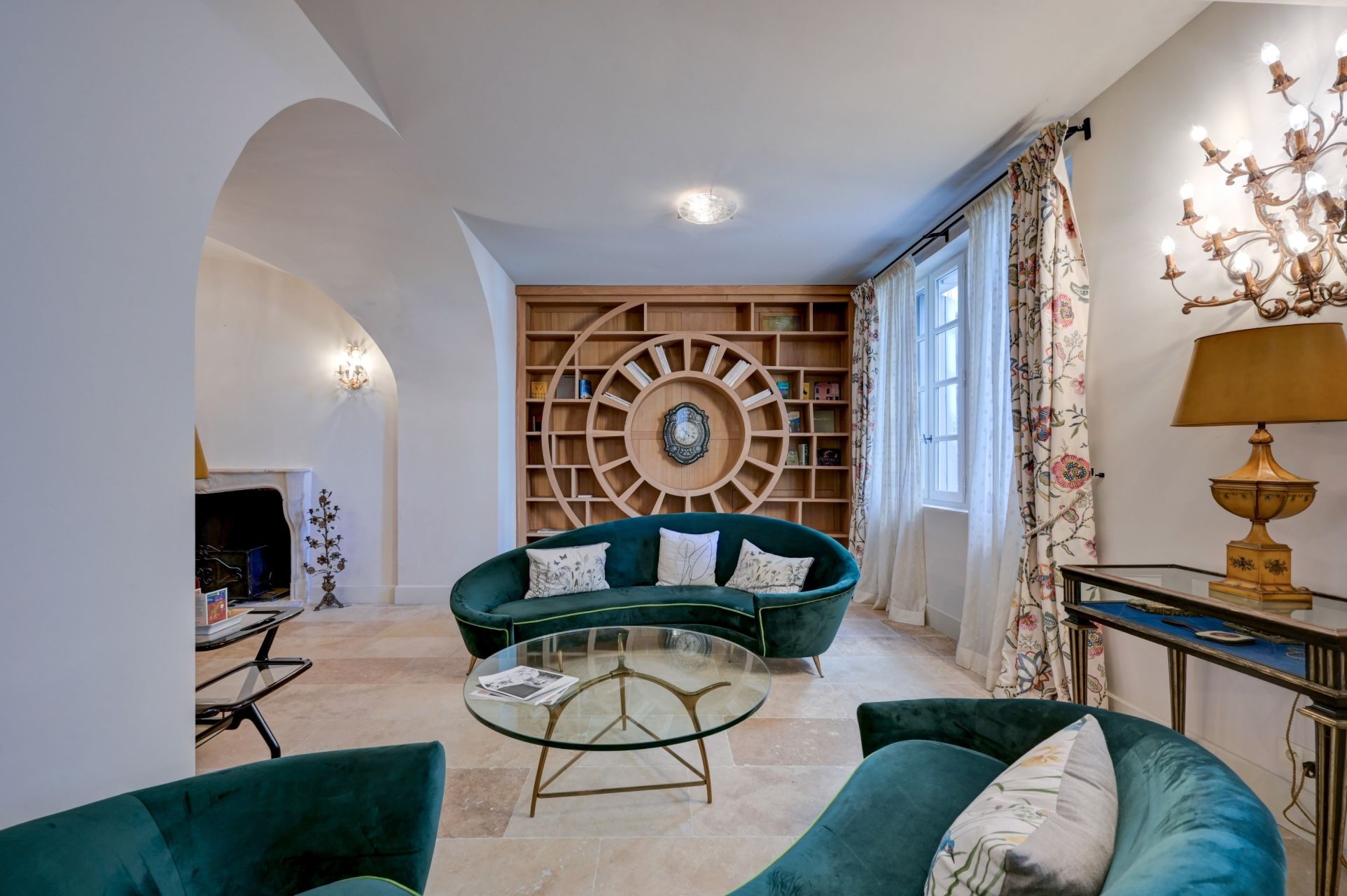 house 8 Rooms for sale on ST REMY DE PROVENCE (13210)