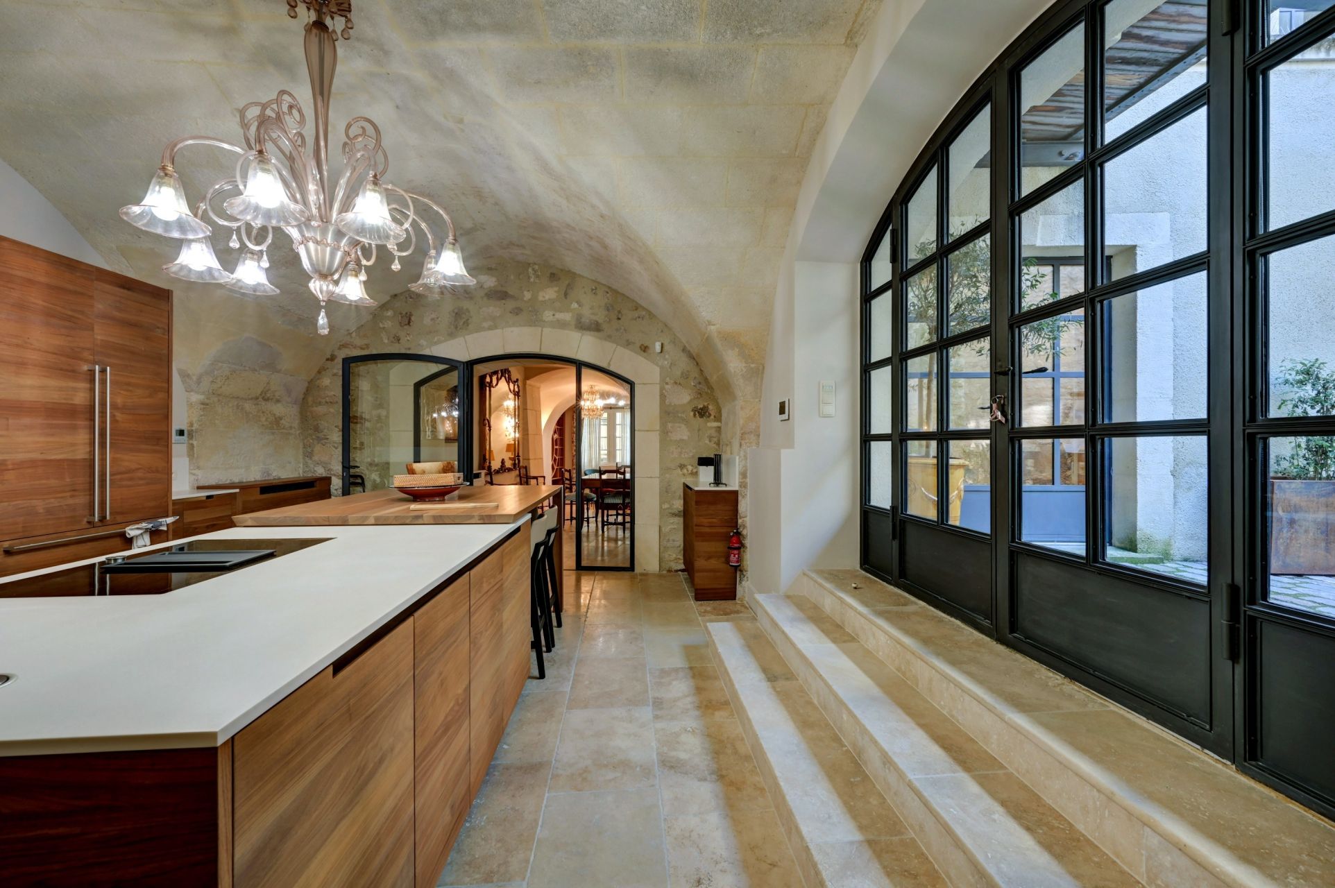 house 8 Rooms for sale on ST REMY DE PROVENCE (13210)