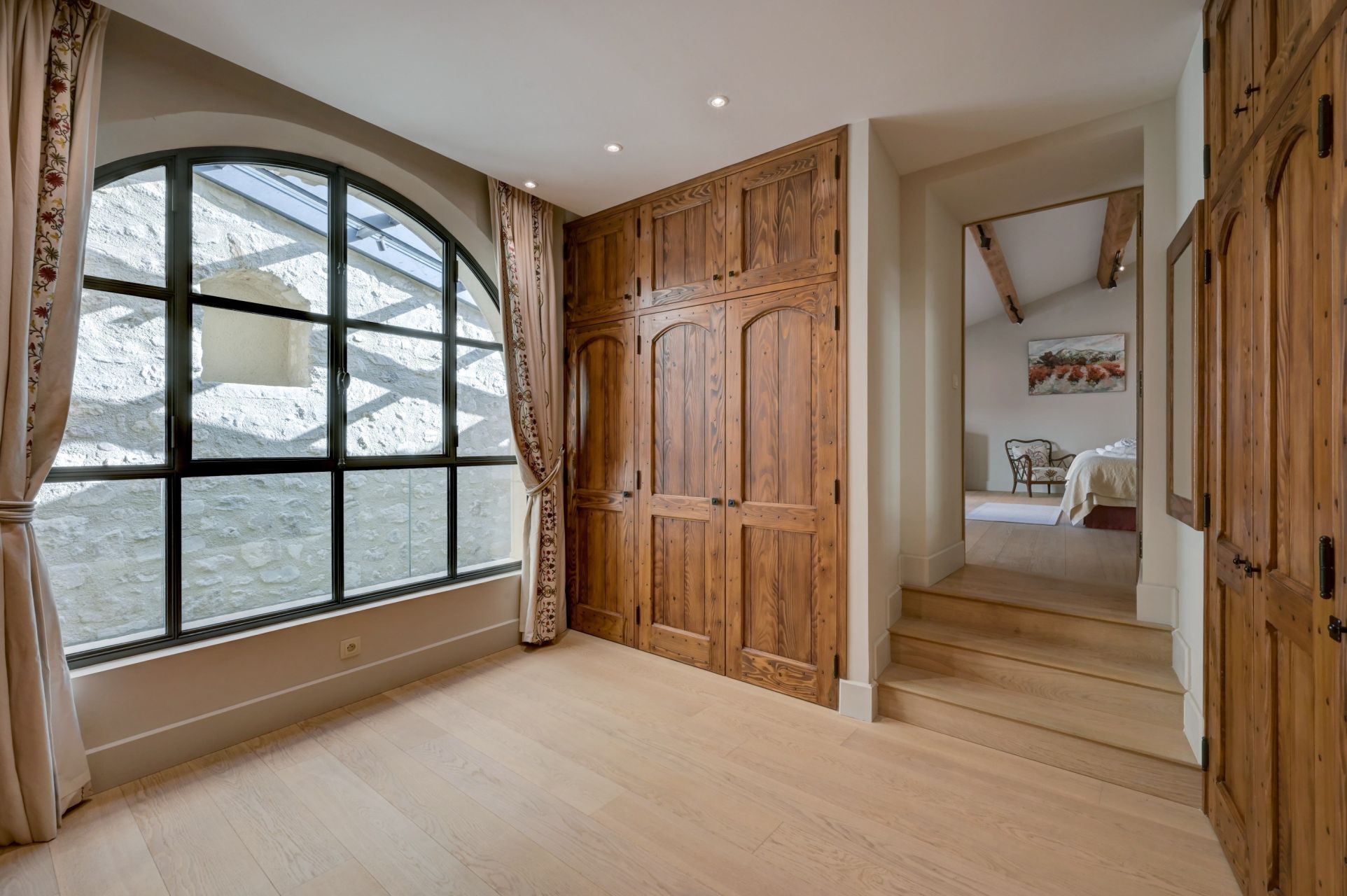 house 8 Rooms for sale on ST REMY DE PROVENCE (13210)