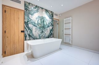 house 8 Rooms for sale on ST REMY DE PROVENCE (13210)