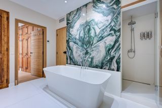 maison 8 Pièces en location saisonnière sur ST REMY DE PROVENCE (13210)