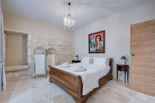maison 8 Pièces en location saisonnière sur ST REMY DE PROVENCE (13210)