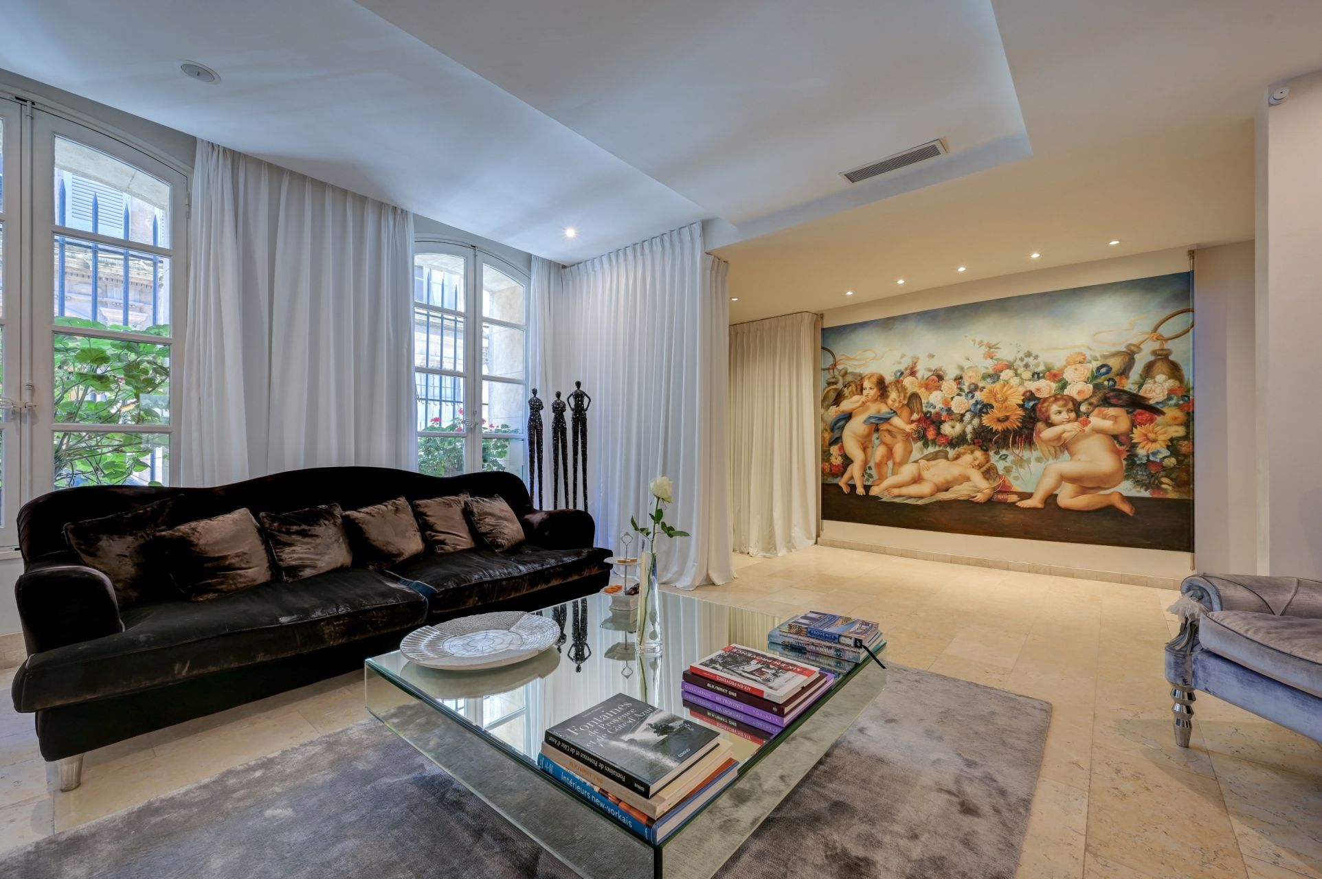 house 7 Rooms for sale on AIX EN PROVENCE (13100)