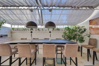 house 7 Rooms for sale on AIX EN PROVENCE (13100)