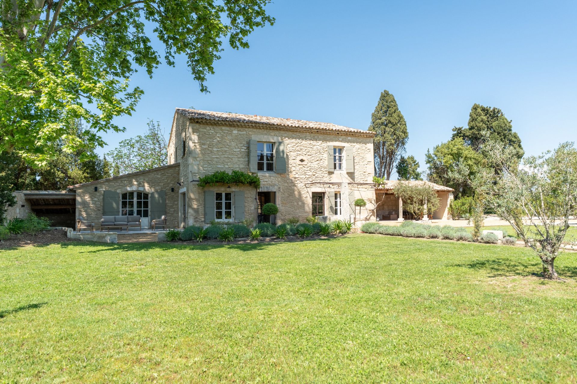mas 6 Pièces en vente sur ST REMY DE PROVENCE (13210)
