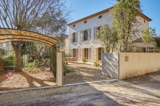 maison 8 Pièces en vente sur AIX EN PROVENCE (13100)