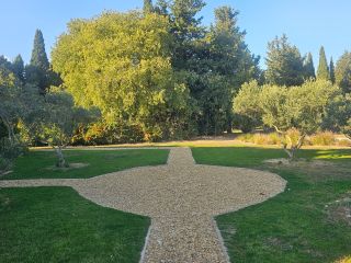 house 5 Rooms for sale on ST REMY DE PROVENCE (13210)