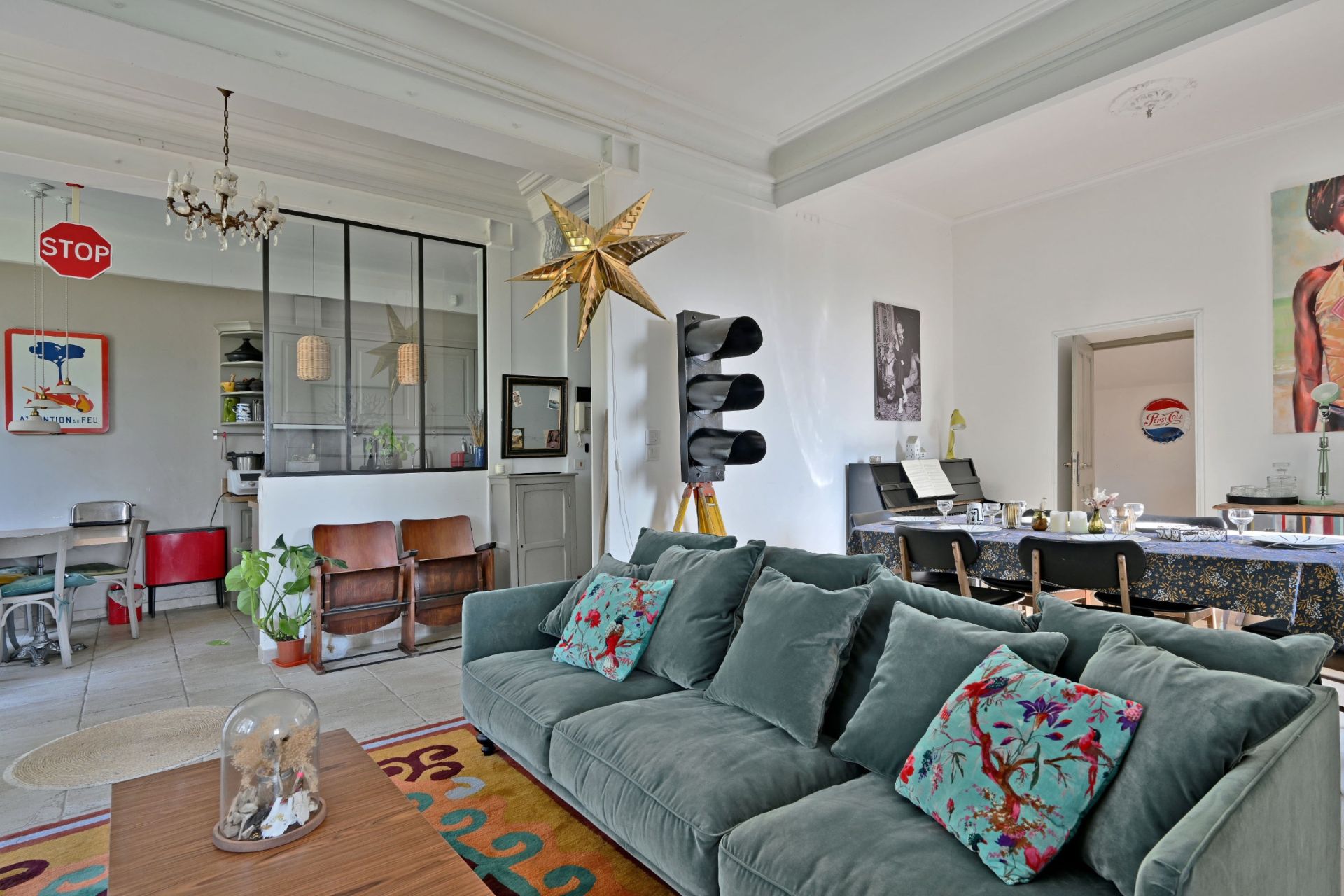 maison 6 Pièces en vente sur VILLENEUVE LES AVIGNON (30400)