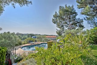 maison 6 Pièces en vente sur VILLENEUVE LES AVIGNON (30400)
