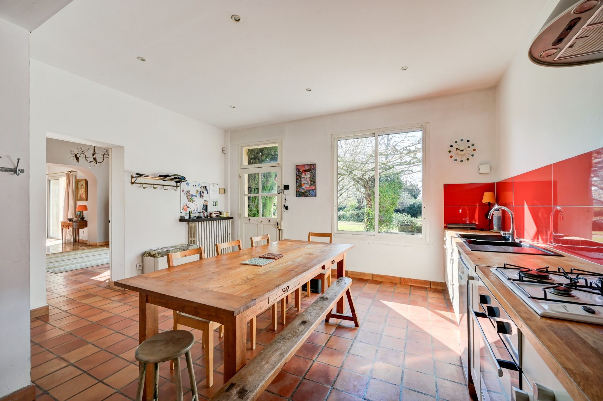 house 7 Rooms for sale on LES ANGLES (30133)